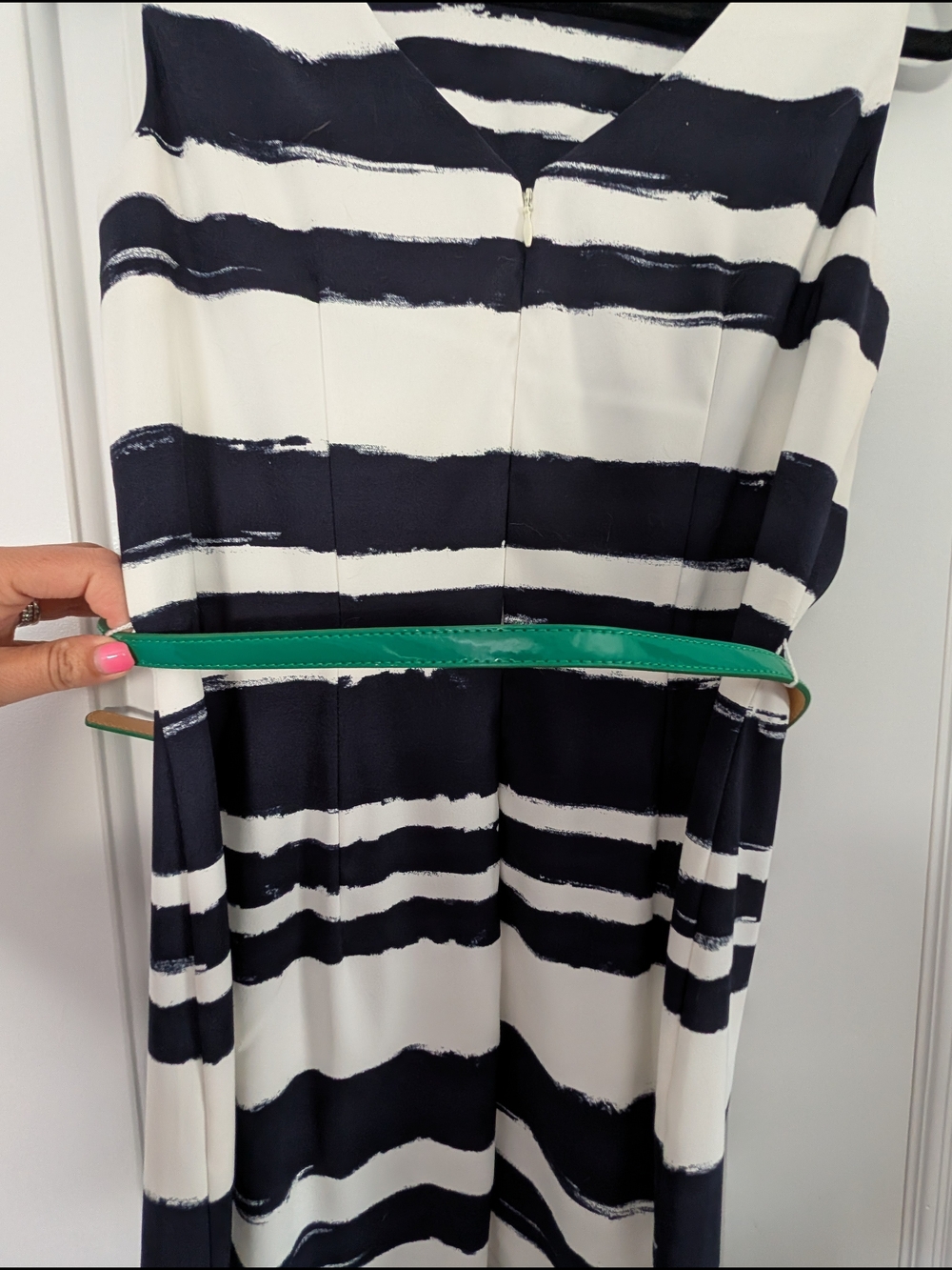 Dress Barn Striped Navy and White Sleeveless Sheath Dress Size 10 - Picture 6 of 10